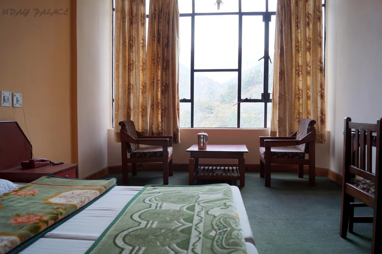 Hotel Uday Palace Pipalkoti Ngoại thất bức ảnh