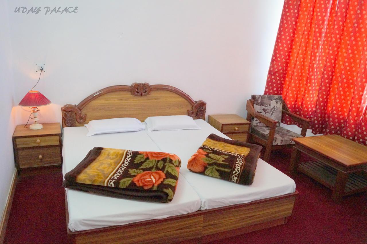 Hotel Uday Palace Pipalkoti Ngoại thất bức ảnh