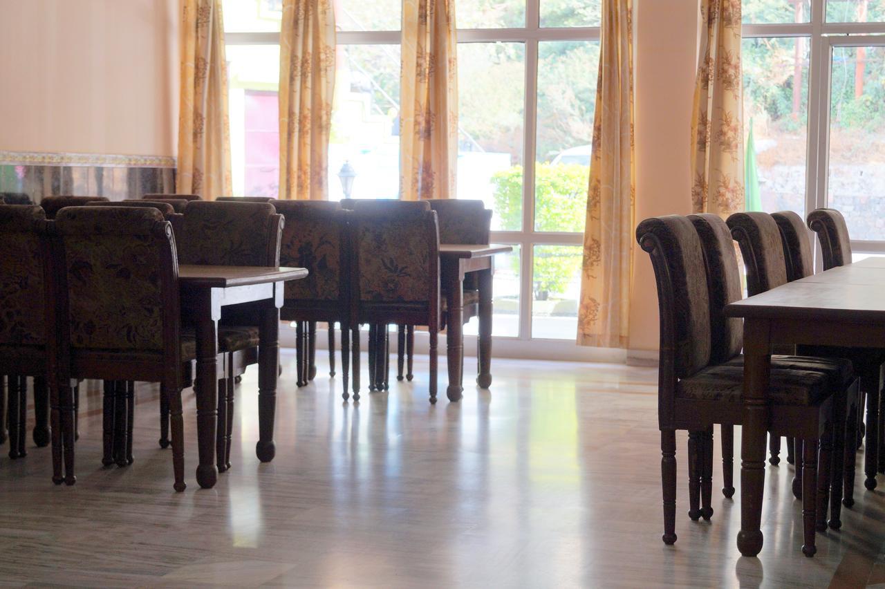 Hotel Uday Palace Pipalkoti Ngoại thất bức ảnh