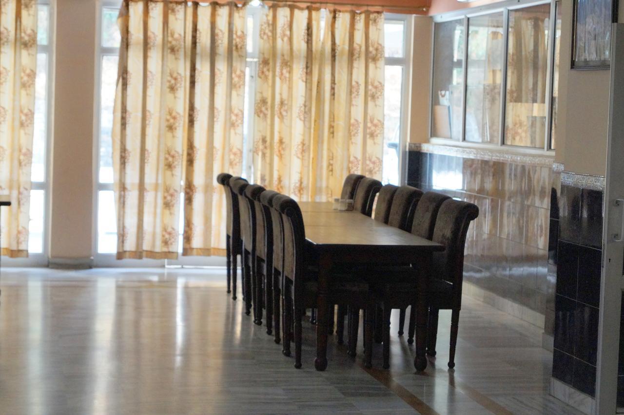 Hotel Uday Palace Pipalkoti Ngoại thất bức ảnh